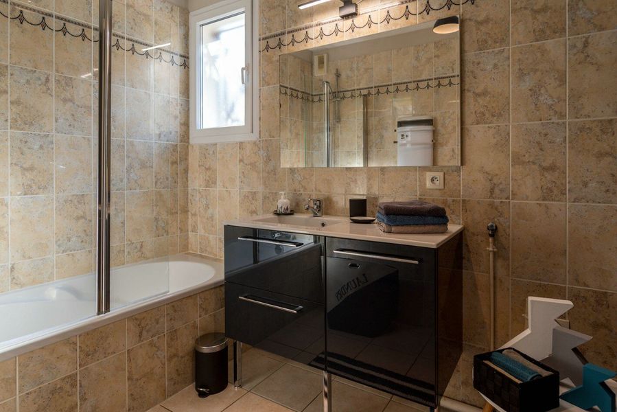 salle-de-bain--800x600--5.jpg
