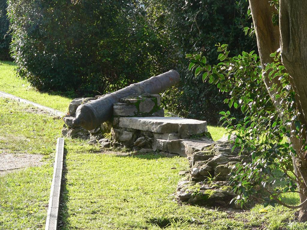 Visite "Le vieux fort de Hendaye à travers ses ...