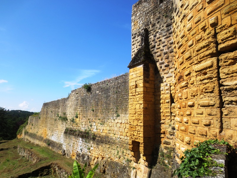 visite-anne-remparts-de-domme